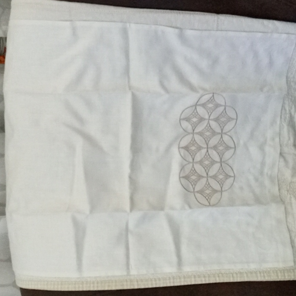 Linen Way White 10 Rings Linen Tea Towel
